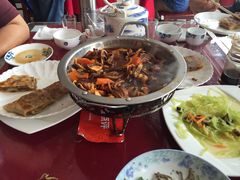 -溢心园香河肉饼总店