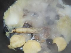 -山妹子铁锅炖