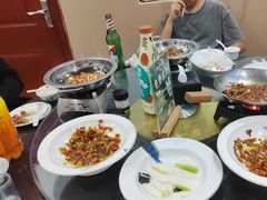 -湖南人家湘菜馆(镇江路店)