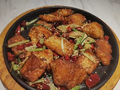 -荷花亭·湖北融合菜(十堰武商MALL店)