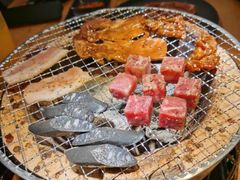 -一汀七輪燒·炭火烤肉自助专研店(万达店)