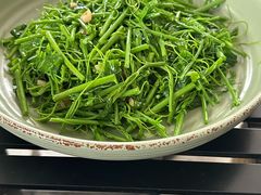 -凤阁楼果木烧鹅(鹤山陈山店)