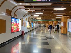 -南京西路(地铁站)