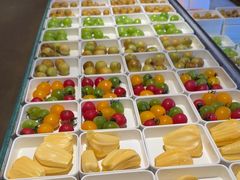 -涨巢·潮玩水疗局