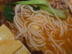 -蒙自源米线大王(东站店)