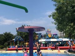 -欢乐水魔方水世界