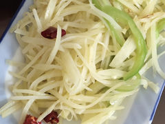 酸辣土豆丝-上王村乡村农家乐陕菜馆