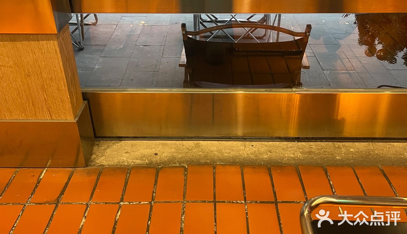 玉林街角，周末下午的两杯甜美调酒