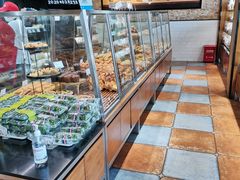 面包甜点陈列柜-苹果花园(桂林路店)