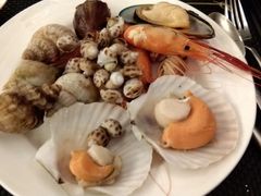 -圣丰索菲特·2 On 988 Café 自助餐厅
