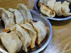 -黄阿姨锅贴大王(万航渡路店)