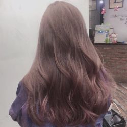 -镁连社·美联社