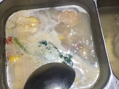 -海底捞火锅(河东万达广场店)