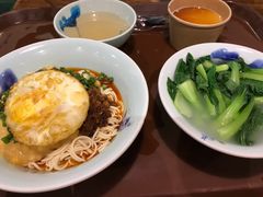 -兵哥豌豆面(雅颂居店)