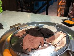 -哈哈碳都·牛肋条无限自助烤肉(台江万达店)
