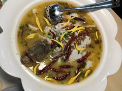 老坛特色酸菜鱼-壹块捌烧烤(灯市口店)