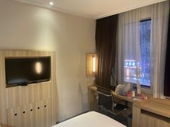 -城市便捷酒店(武汉万象城北湖正街店)