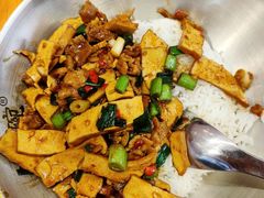 柴火香干炒肉-霸碗盖码饭(长沙星沙吾悦店)