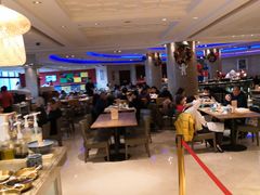 自助取餐区-咖啡苑自助餐厅·中国大饭店