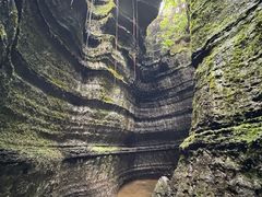 -梭布垭石林景区