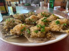 -三亚火车头万人海鲜广场