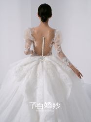 点击看大图 -予白婚纱礼服馆