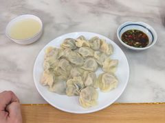 -孖妹上肉饺子馆