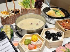 -煲王粤菜餐厅(中侨中心店)