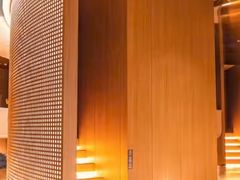 -涨巢·潮玩水疗局