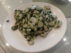 荠菜炒年糕-雪园上海饭店(港湾1号店)