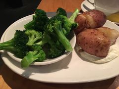 -Legal Sea Foods - Park Square