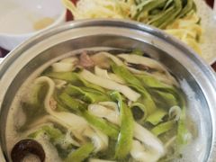 -蓝鲸大酒店旋转餐厅