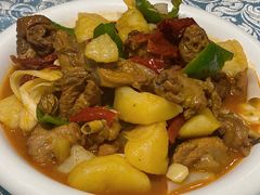 新疆大盘鸡-巴扎美食·新疆菜·西域歌舞表演餐厅(新疆大厦店)