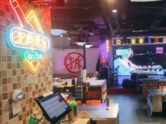-马路牙子烧烤音乐酒馆(望京店)