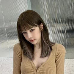 -丝语萱形象