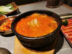 -草家酱蟹炭火烤肉店(珲春南路一店)