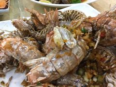-鹏城人家海鲜酒家·23年老字号(较场尾店)