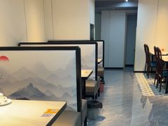 -三湘四水正宗湘菜(君峰路店)