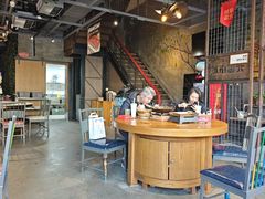-琥珀老六龙虾(四里河店)