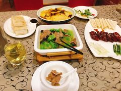 -一江春水·杭帮臻宴(三台山店)