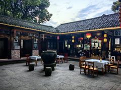 -土砂锅生态山庄·非遗砂锅雅鱼