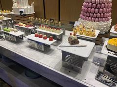 -飨食汇全日制餐厅·昆山皇冠假日酒店(九方店)