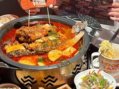 -探鱼·鲜青椒爽麻烤鱼(西南商都店)