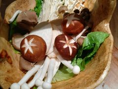 -捞王锅物料理(上海世茂广场店)