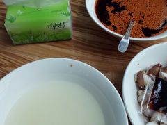 免费抽纸-王菊美食街·王菊面馆(总店)