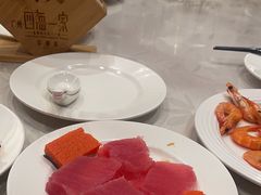 -四海一家自助餐(益田假日广场店)