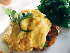 越南风味蟹肉饼煎蛋-the rug 飞毯 (朝阳公园店)