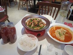 -渝是乎川渝小炒(新世界百货望京店)