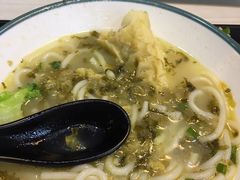 -老娘舅餐厅(黄龙体育中心店)