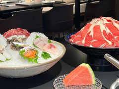 -鲜入唯煮·港式海鲜牛肉火锅(金宝街店)